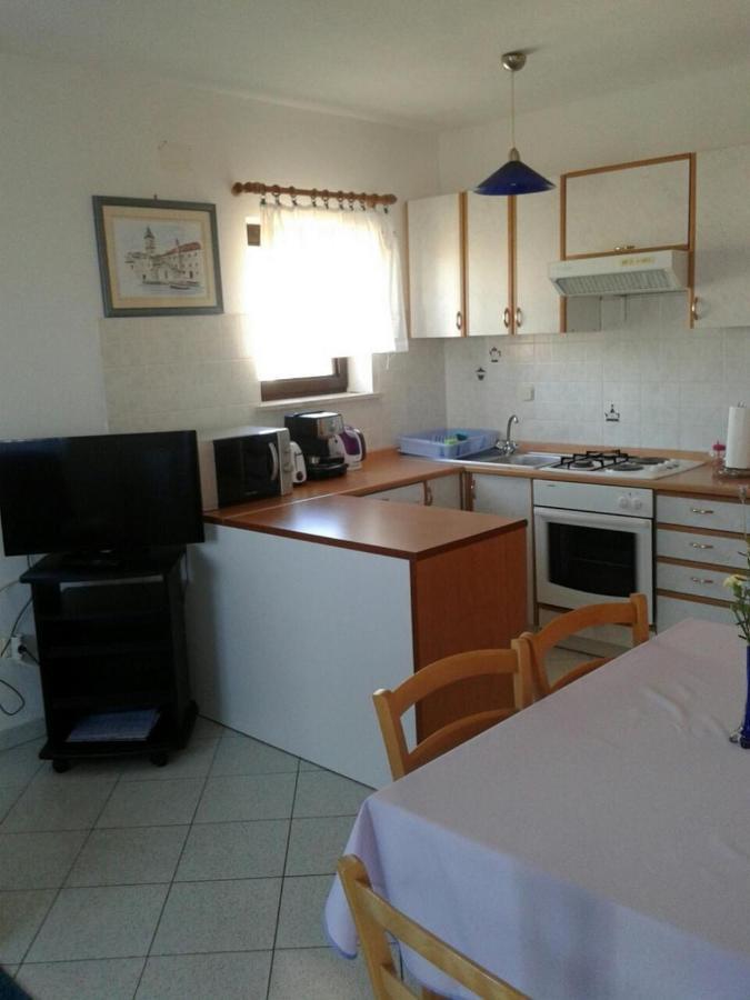 Apartments Magda Supetar Extérieur photo