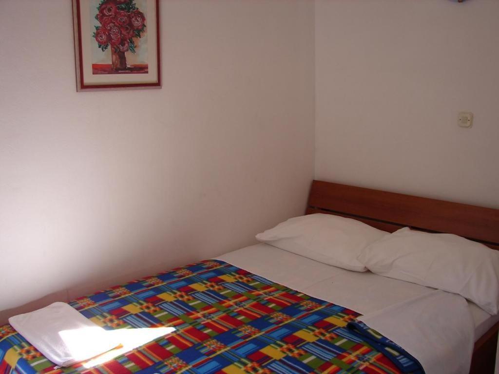 Apartments Magda Supetar Extérieur photo