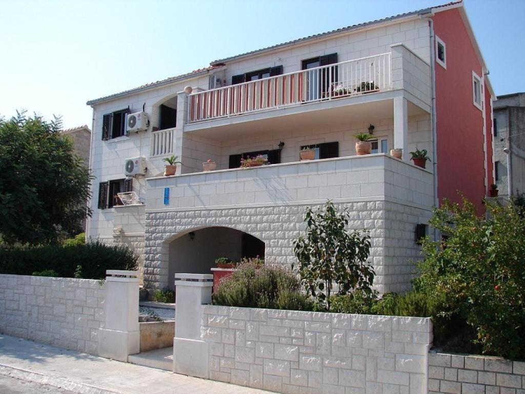 Apartments Magda Supetar Extérieur photo