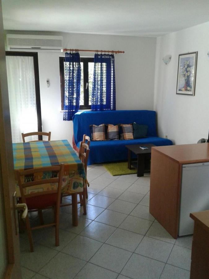 Apartments Magda Supetar Extérieur photo