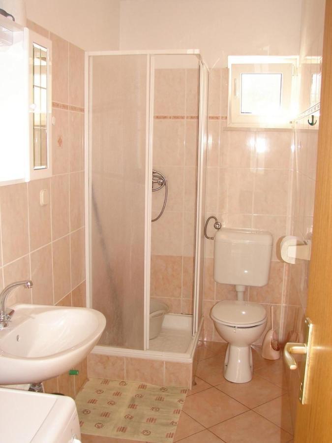 Apartments Magda Supetar Extérieur photo